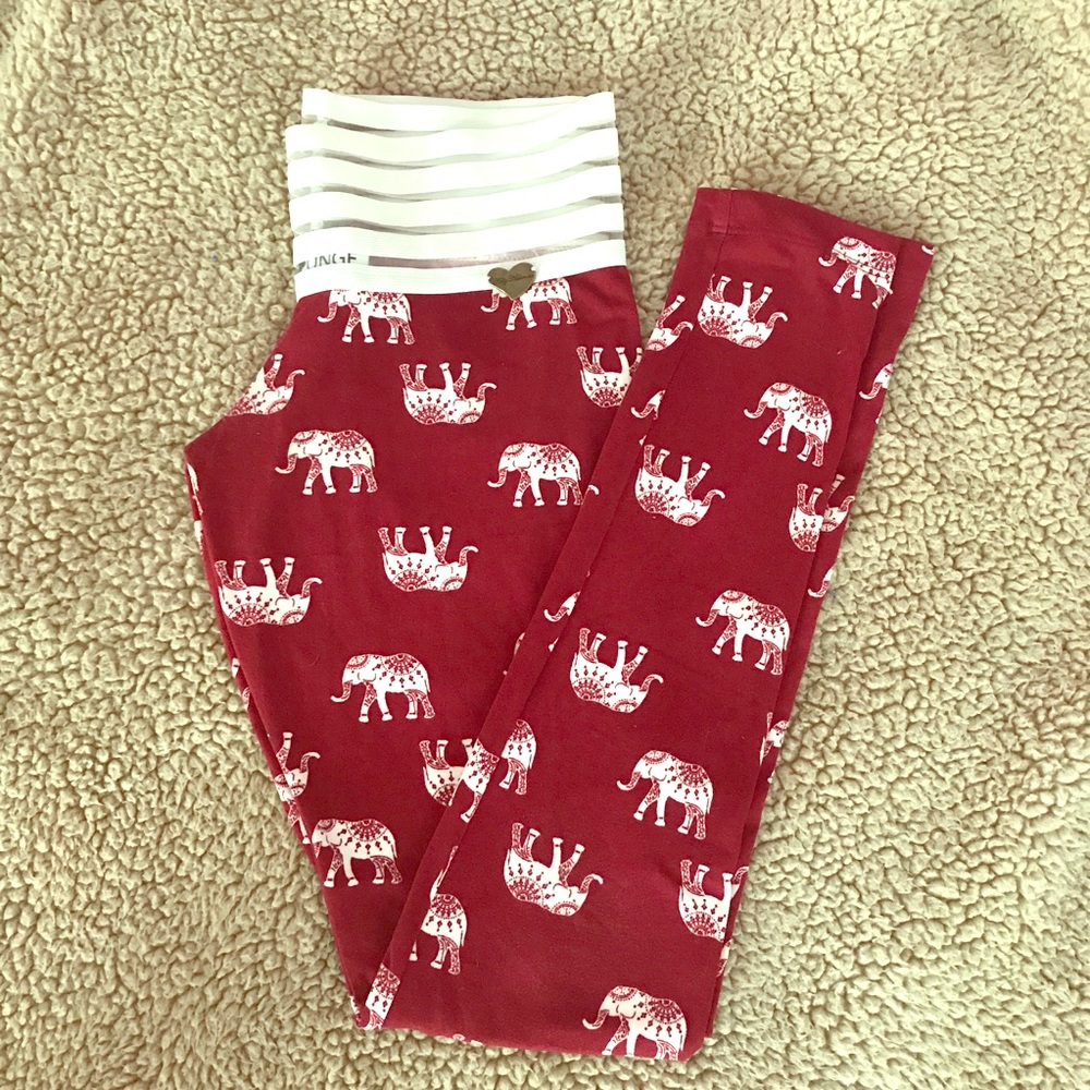 Cute Booty Lounge Elephant Print Leggings, Size XS